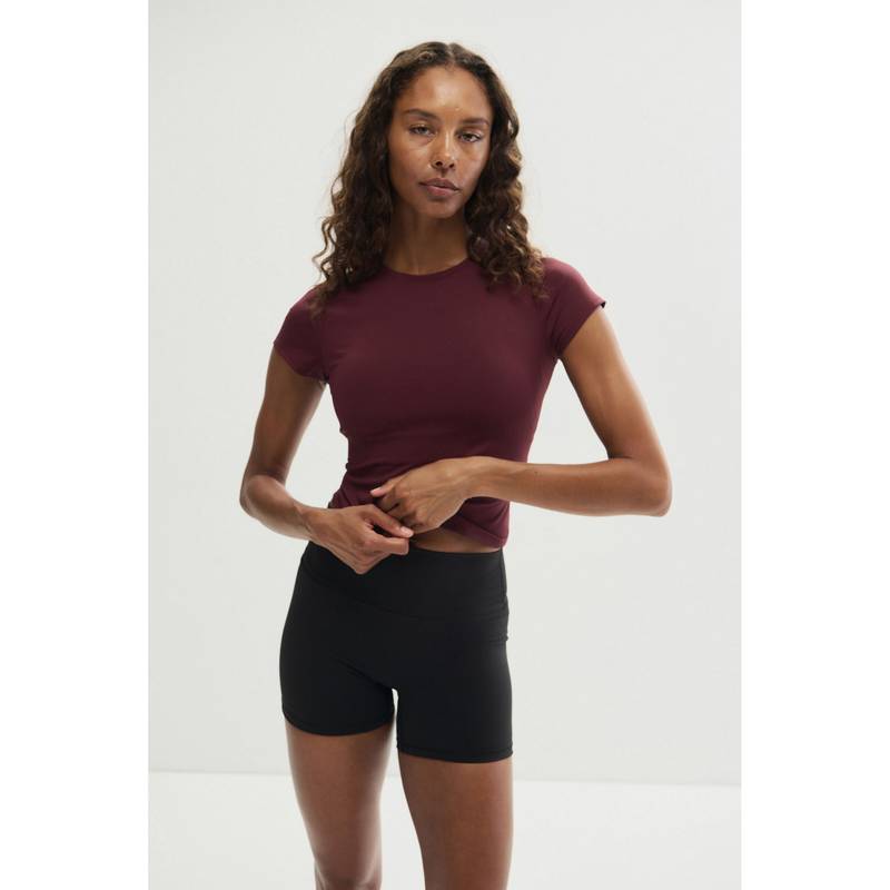 H&M Women Red Sports T-Shirt With Sculpt move (XS)