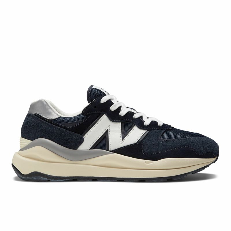 Buy New Balance Men 5740 Black Sneakers Online