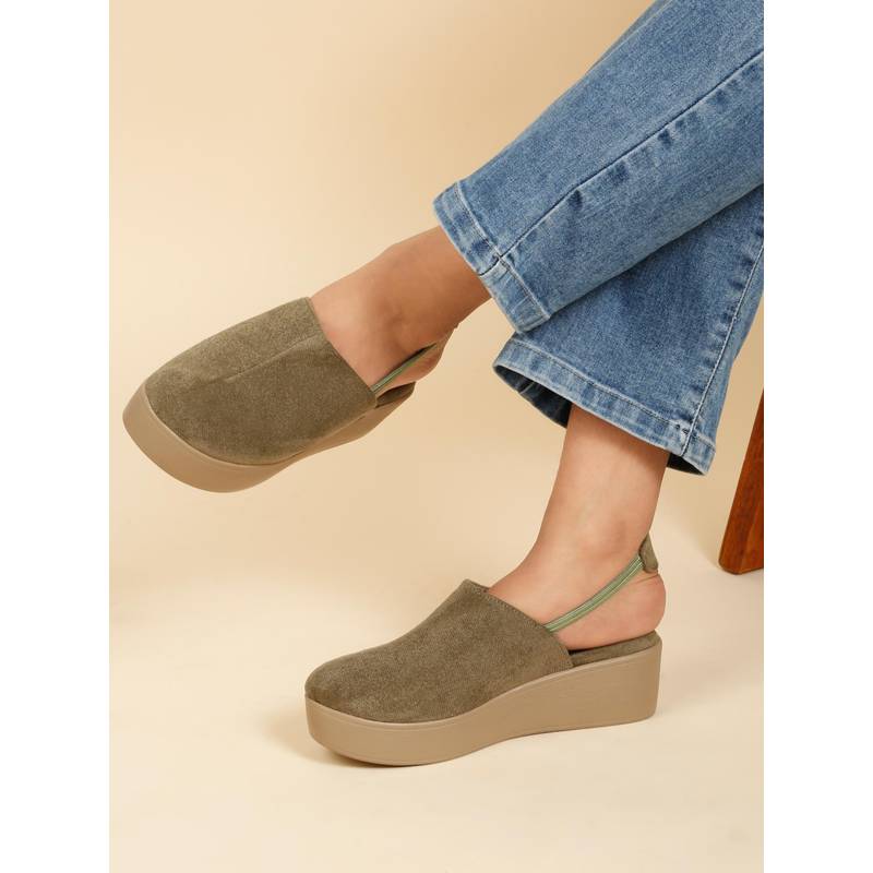 Flat n Heels Women Sandals-Green - Olive (EURO 36)