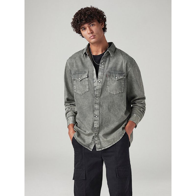Levi's Men's Solid Relaxed Fit Denim Shirt (L)