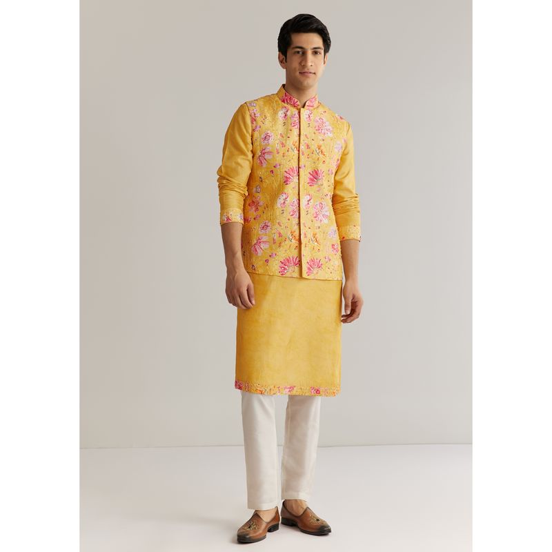 KALKI FASHION Yellow Silk Stone Sequins Cutdana Kurta Jacket Set (XL)