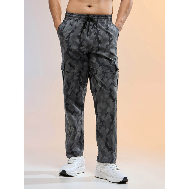 Technosport Men Black Printed Straight Fit Sports Cargo with Ts Lytra Trackpant (M)