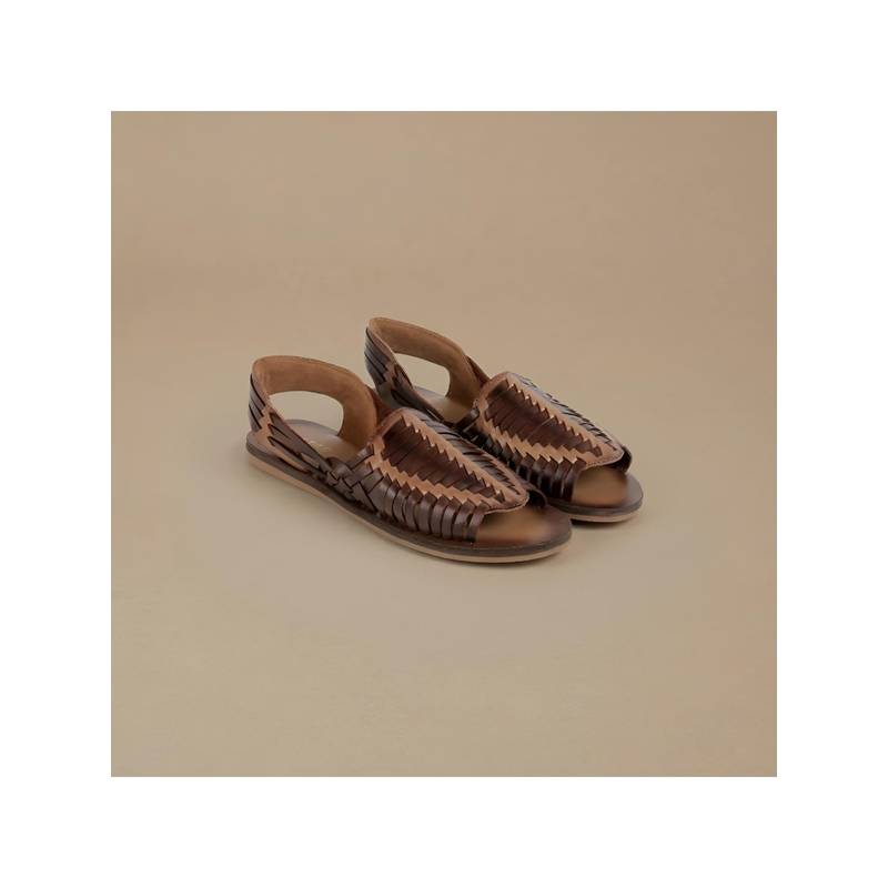 Metro Women Brown Sandal (EU 36)