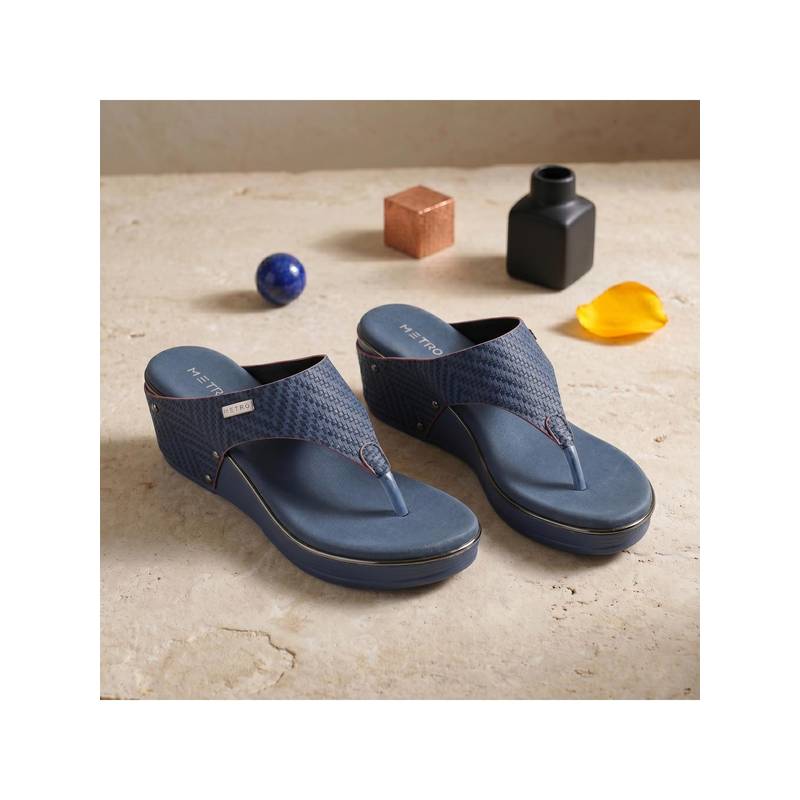 Metro Women Blue Wedges Heels (EU 36)