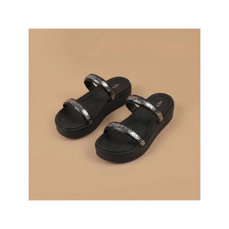 Metro Women Black Platform Sandal Heels (EU 37)