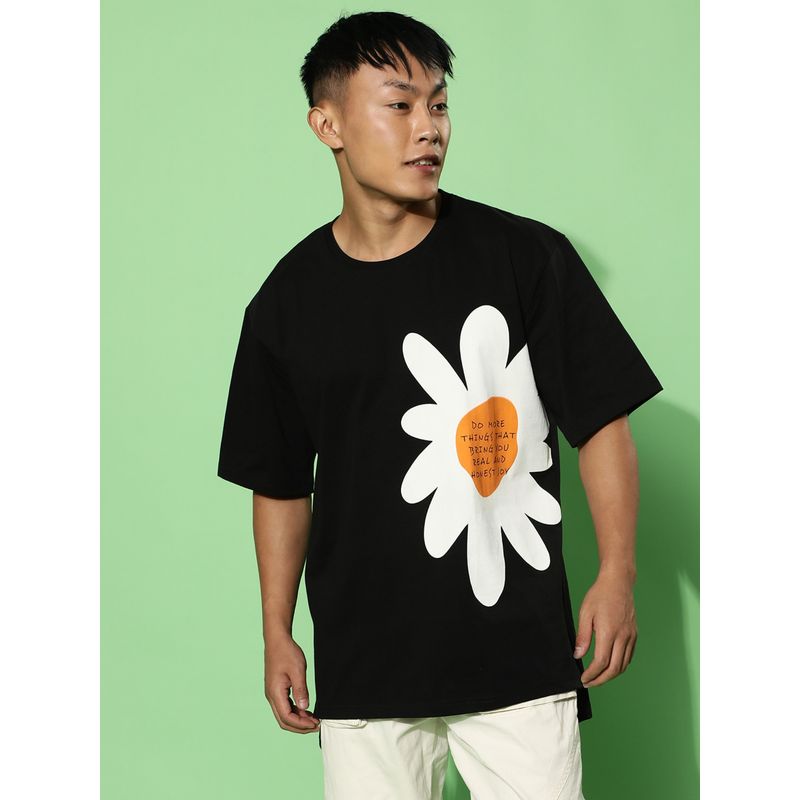 VEIRDO Men Graphic Print Black Round Neck Oversize Pure Cotton T-Shirt (S)