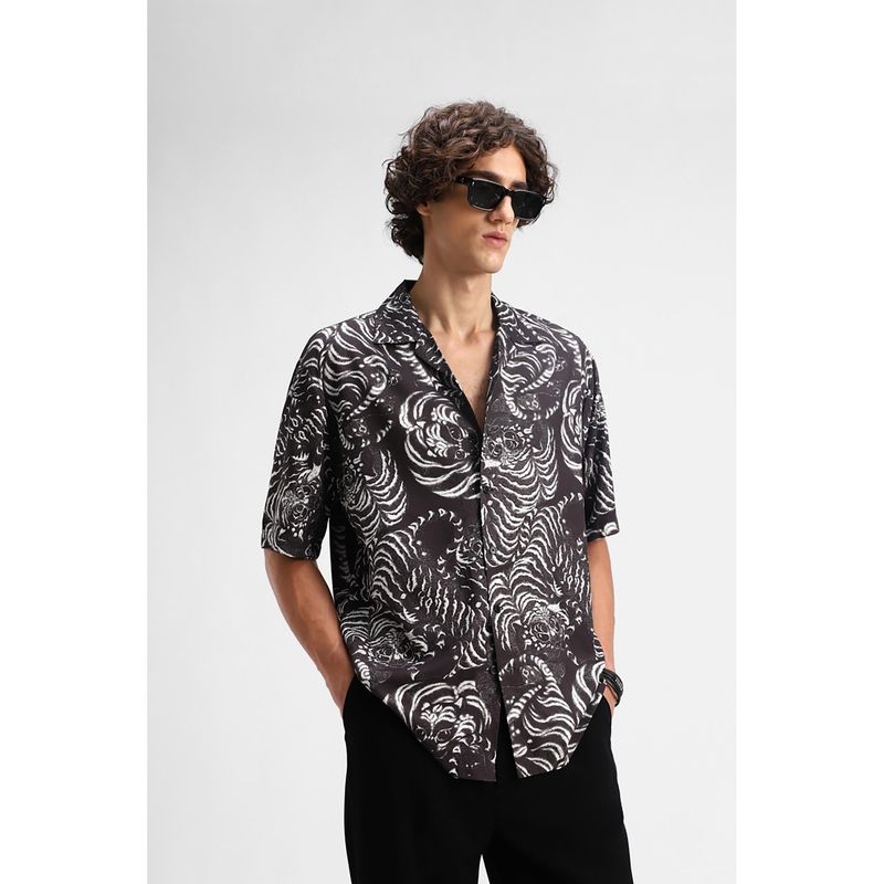 Snitch Black Animal Half Sleeves Boxy Casual Shirt for Men (S)