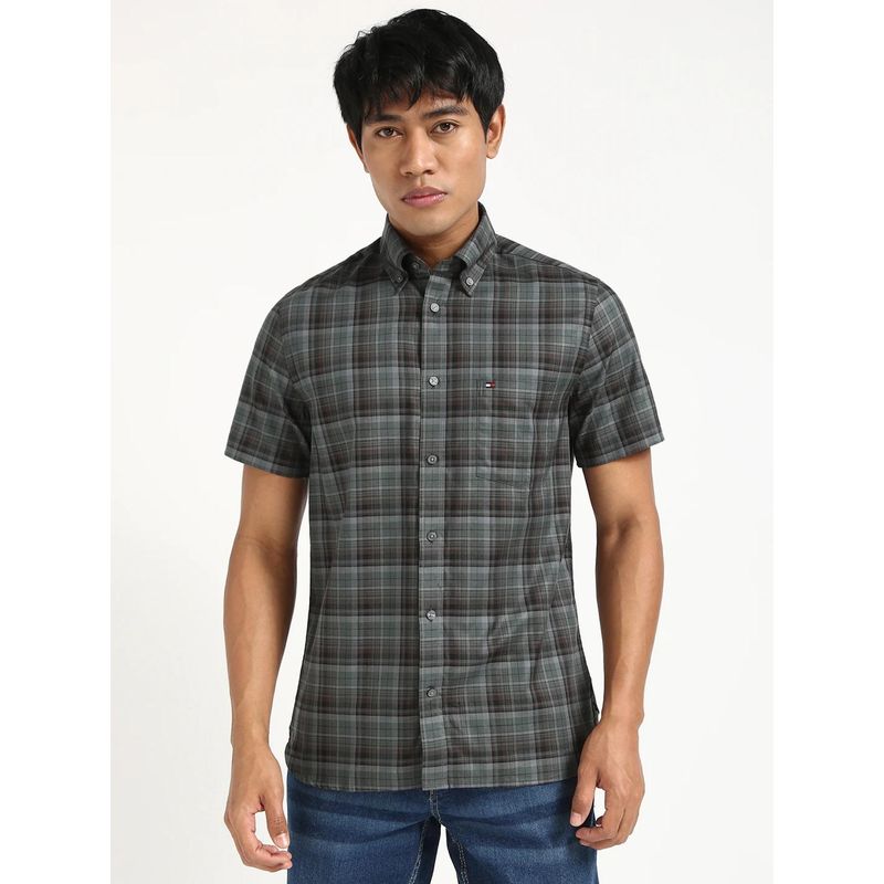 Tommy Hilfiger Checks Slim Fit Dobby Woven Shirt (M)