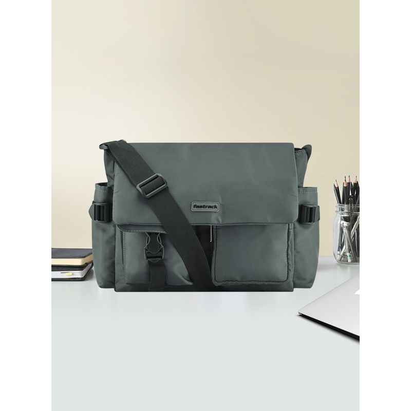 Fastrack sling bags for mens hotsell