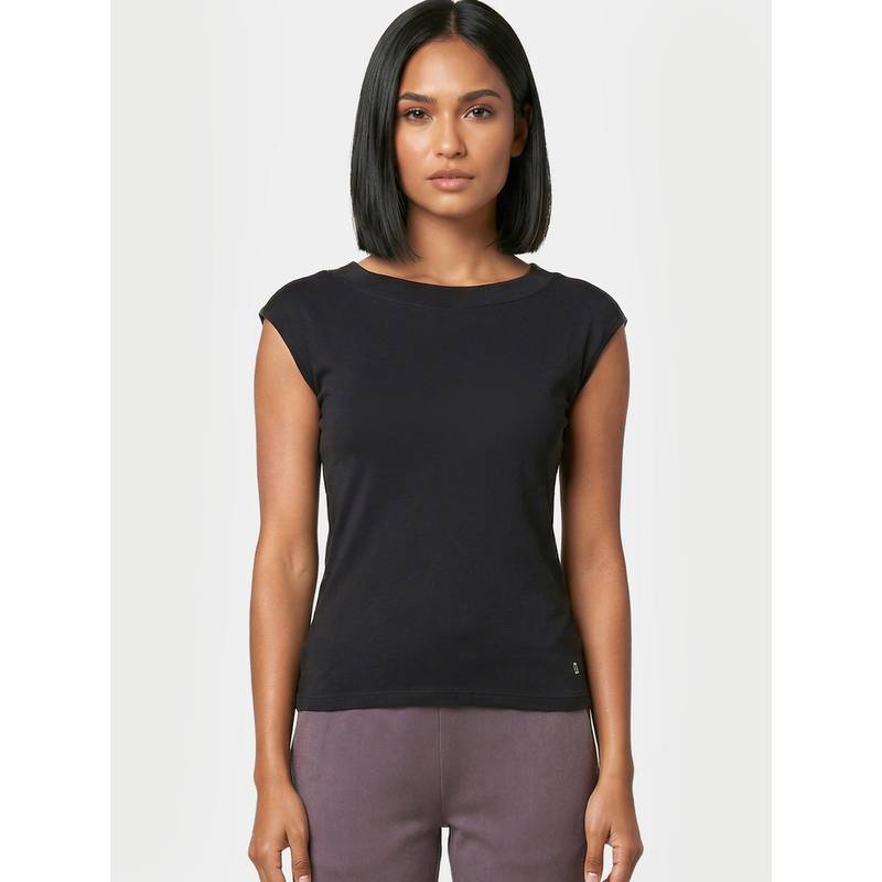 Enamor Round Neck Body Hugging Black T-Shirt (S)
