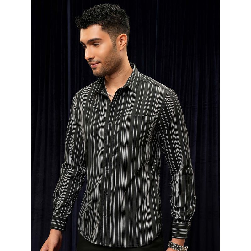 LOCOMOTIVE Men Black Dobby Stripes Full Sleeves Slim Fit Shirt (XL)