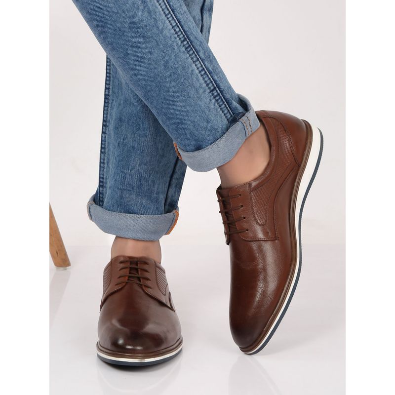 Teakwood Men Tan Formal Lace-Up Leather Derbies Shoes (EURO 40)