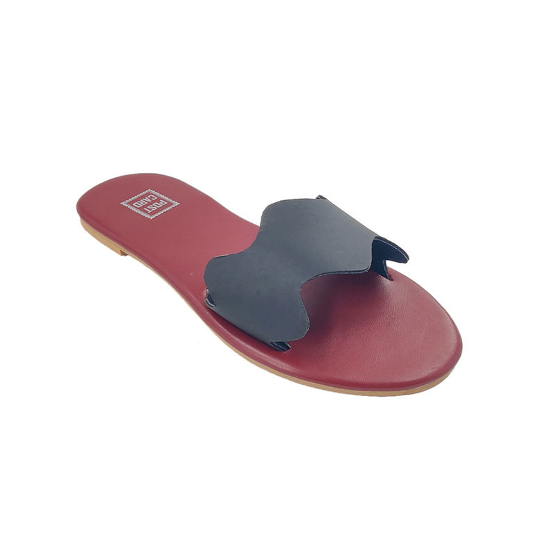 Post Card Solid Black Flats (EURO 36)