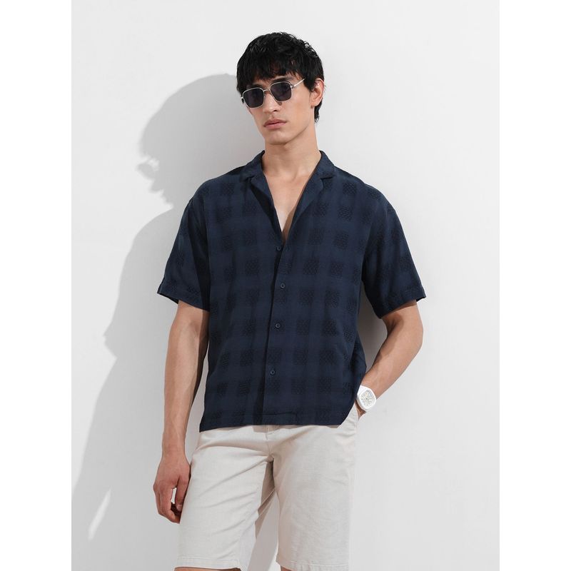 The Indian Garage Co Men Blue Textured Notched Lapel Collar Half Sleeves Shirt (S)