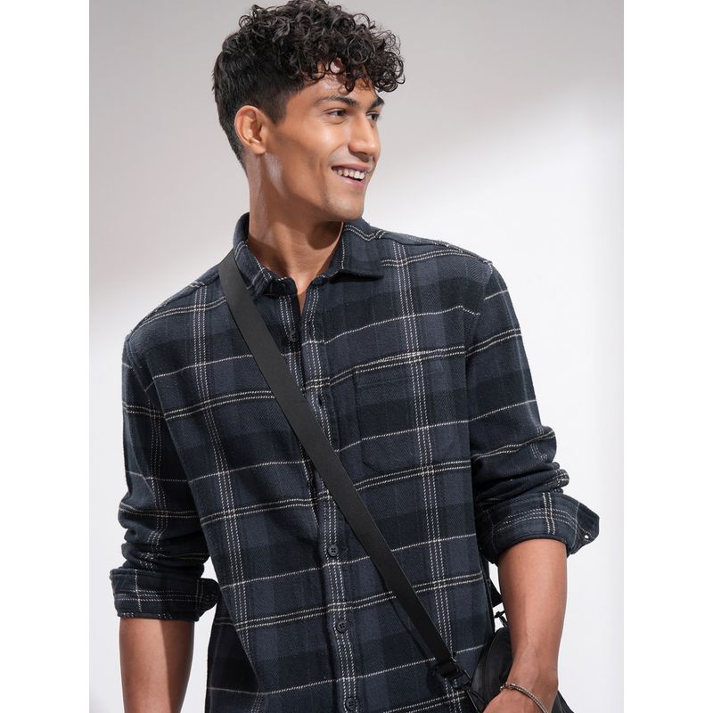 HIGHLANDER Men Comfort Relaxed Fit Cutaway Collar Tartan Checked Cotton Casual Shirt (M)