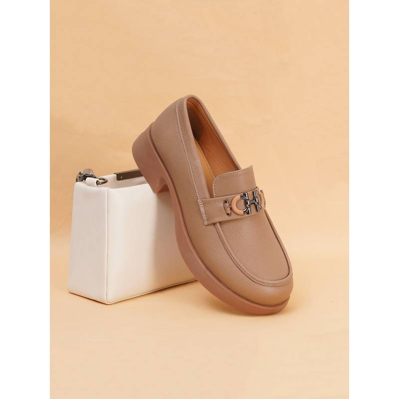 Sherrif Shoes Women Tan Textured Block Heel Loafers (EURO 40)