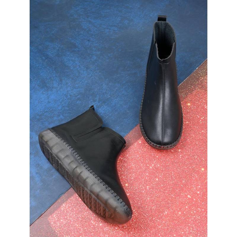 Jove Women Black Solid Ankle Length Boots (EURO 36)