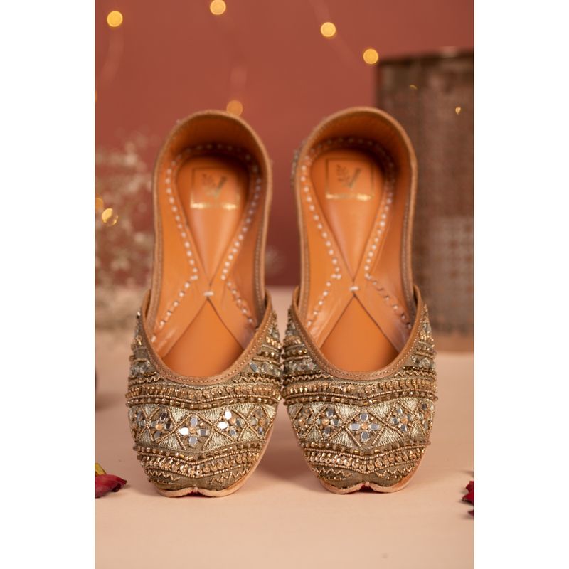 House of Vian Nihaar Gold Embellished Juttis (EURO 36)
