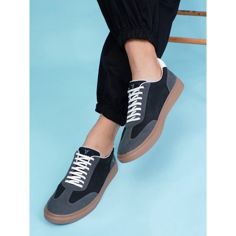 Yoho Stitch Men’S Premium Suede Cushioned Slip On Black Sneakers (UK 9)