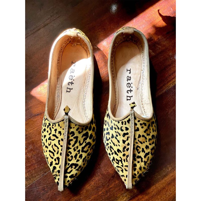 raeth Hair Hide Wild Leopard Animal Print Multi-colored Mojaris (UK 7)