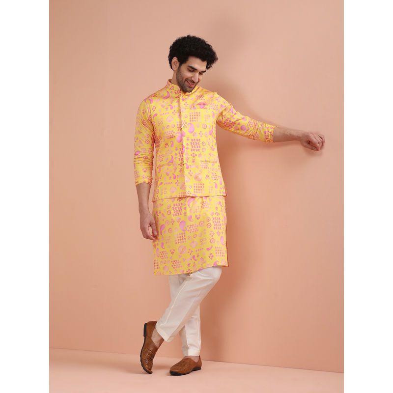 KISAH Mens Yellow Digital Printed Kurta with Jacket & Pant (Set of 3) (38)