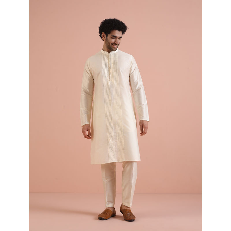 KISAH Mens Off White Pleated Kurta with Pant (Set of 2) (38)