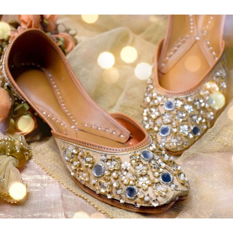 YASSIO Women Milah Embroidered Gold Juttis (EURO 41)