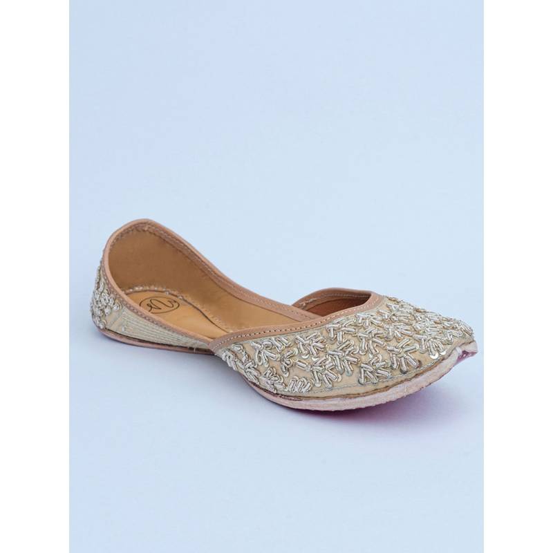 NR BY NIDHI RATHI Embellished Gold Juttis (EURO 36)