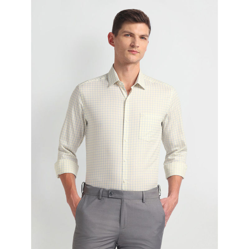 Arrow Manhattan Slim Fit Dobby Lemon Yellow Formal Shirt (39)