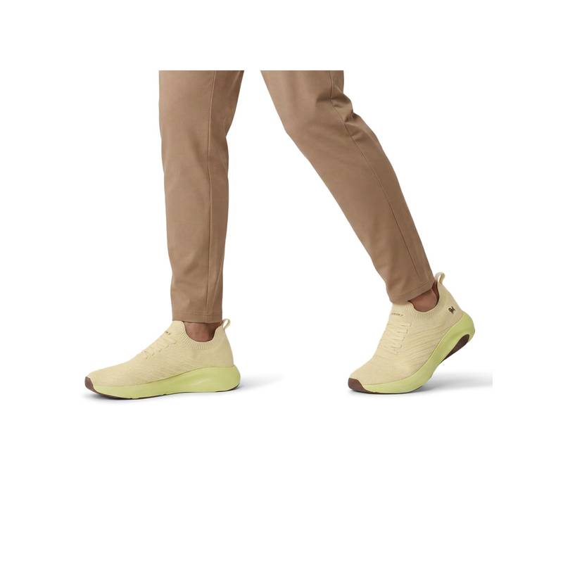 Neeman's Beige Begin Walk Glide Unisex Sneakers (UK 10)