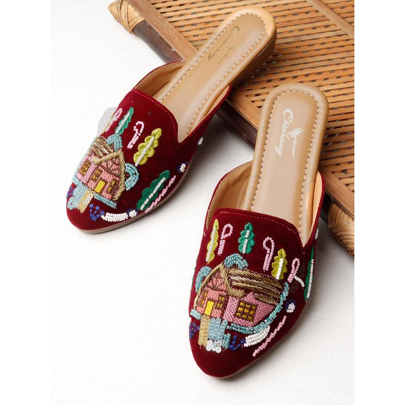 CHINRAAG Maroon Synthetic Round Toe Tpr Pair Of Mules (UK 4)