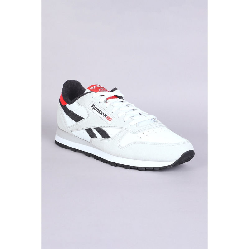 Reebok Men White Casual Sneakers (UK 7)