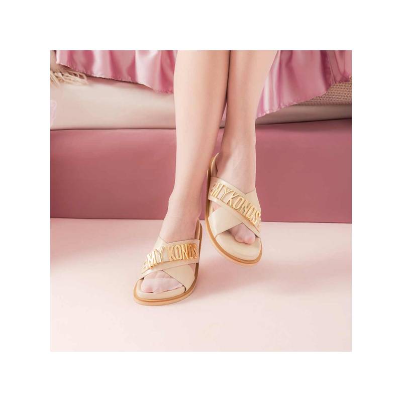Saint G Women Off White Sandals (UK 3)