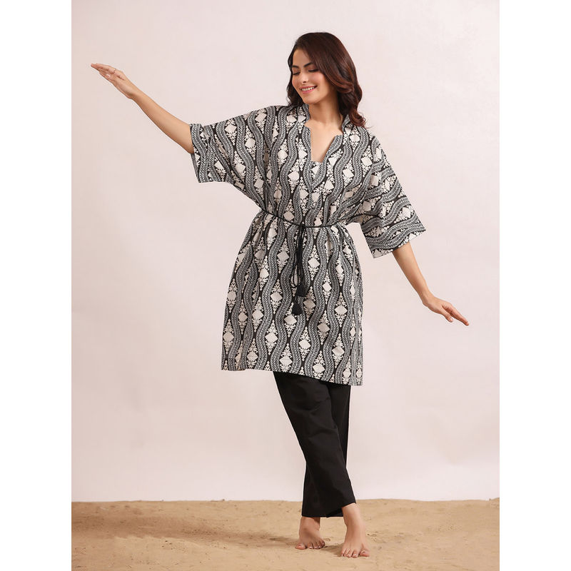 SAY Women Woven Cotton Black Colour Geometric Sleepwear Night Suit (Set of 2) (S)