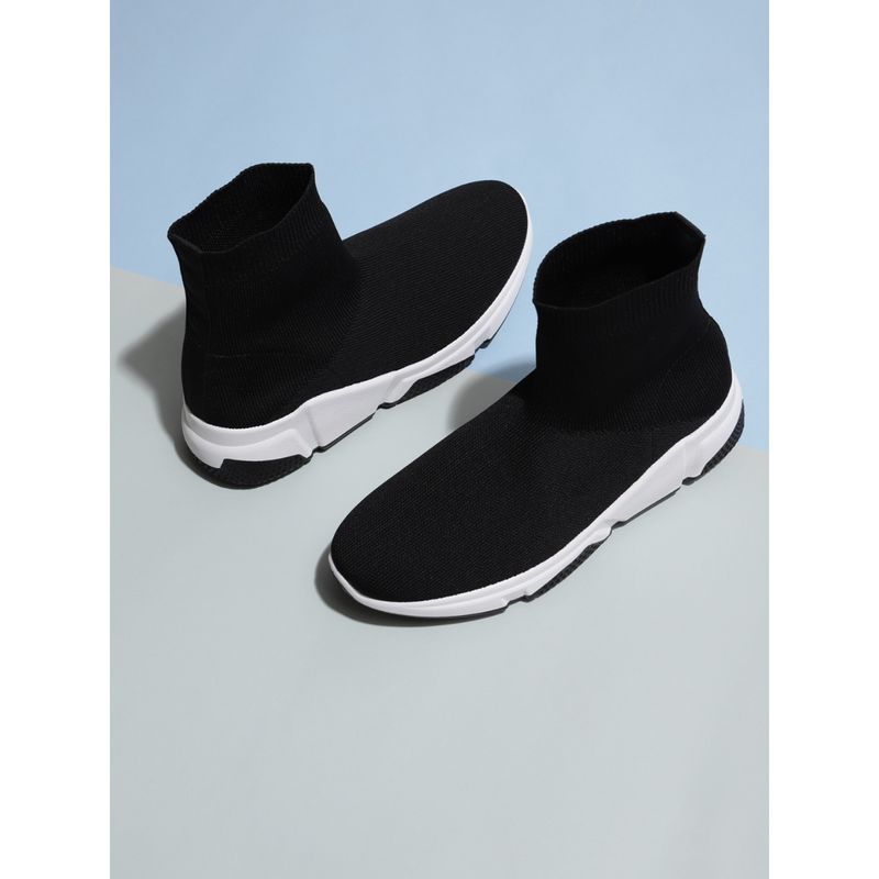 Truffle Collection Black Solid Sneakers (UK 6)