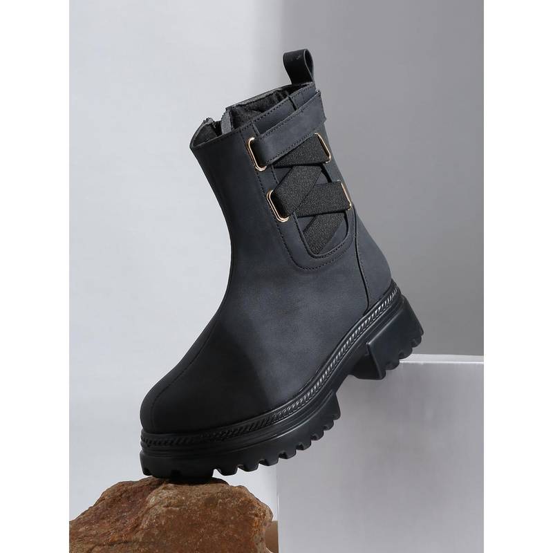 VALIOSAA Black Casual Round Toe Block Heeled Boots (EURO 40)