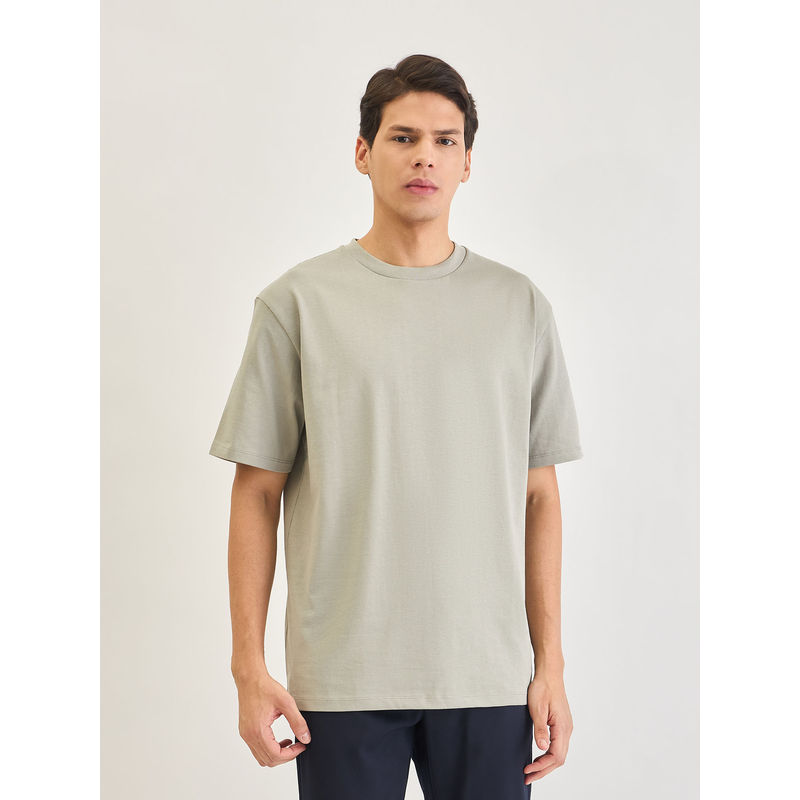 LINDBERGH Mens Grey Solid Oversize Fit Stretchable T-Shirt (M)