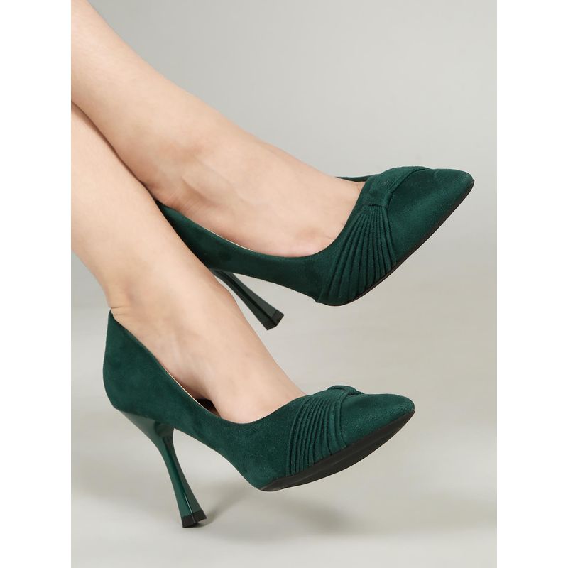 Flat n Heels Women Green Pumps (EURO 39)