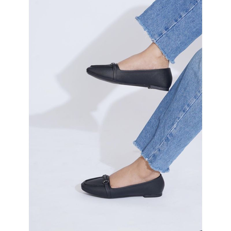 Sherrif Shoes Women Black Solid Casual Loafers (EURO 35)