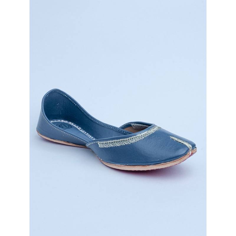 NR BY NIDHI RATHI Solid Navy Blue Juttis (EURO 39)