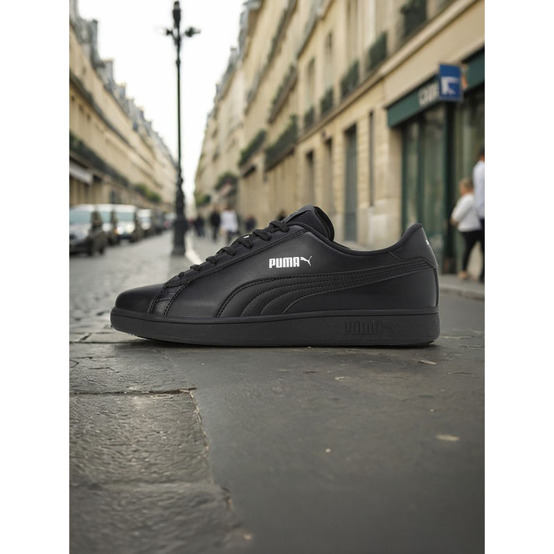 Puma Smashic Unisex Black Sneakers (UK 8)