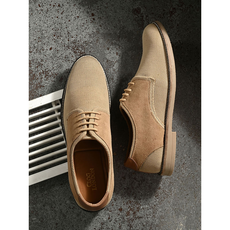 CLOG LONDON Men Beige Casual Derbies (EURO 45)