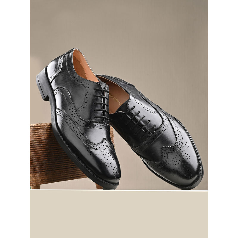 CLOG LONDON Men Black Formal Brogues (EURO 40)
