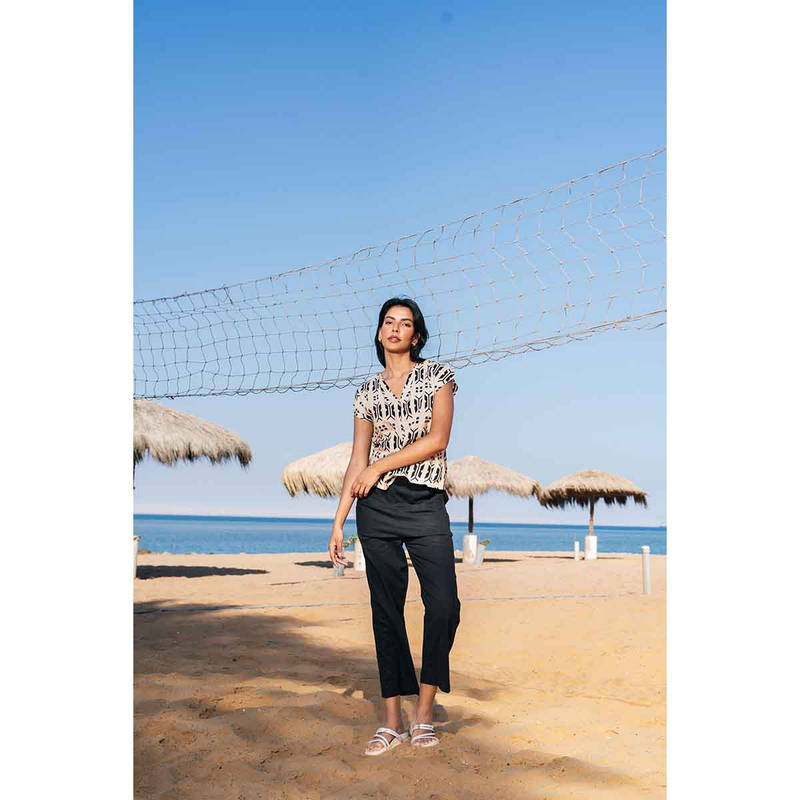 SANSKRUTIHOMES Women Black Cotton Geometric Half Sleeves Night Suit (Set of 2) (XS)