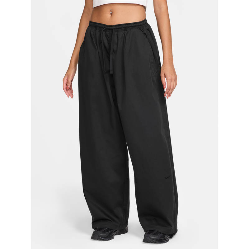 Nike Black Sportswear Women's Track Pant (S)