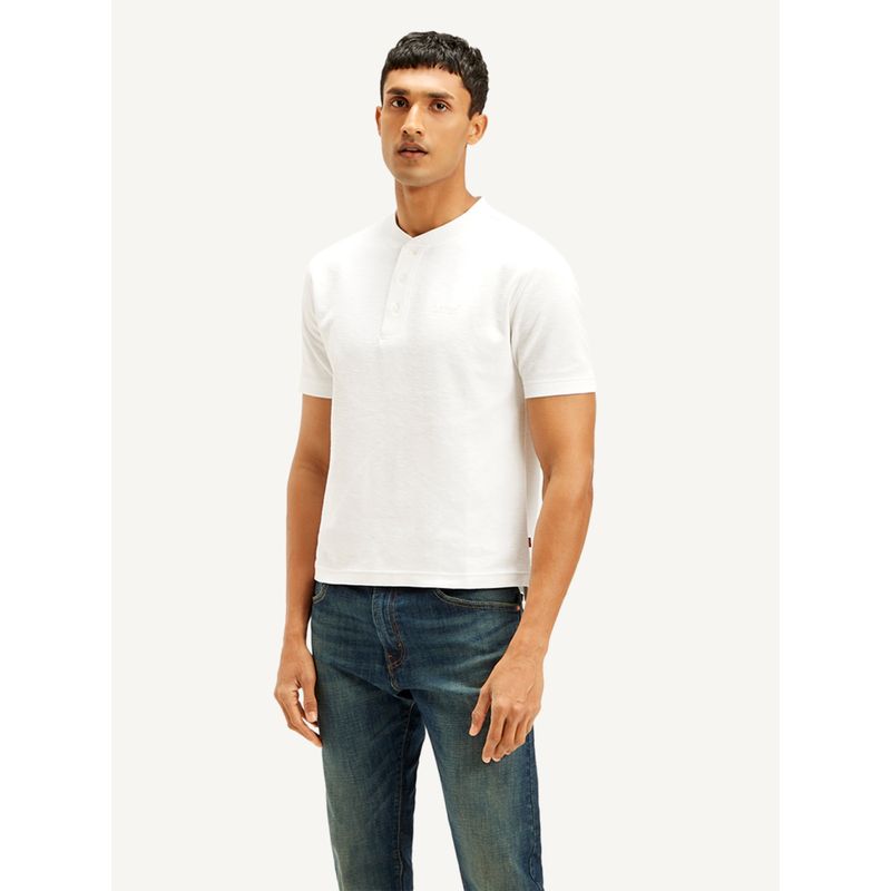 Levi's Men Solid Slim Fit T-Shirt (L)