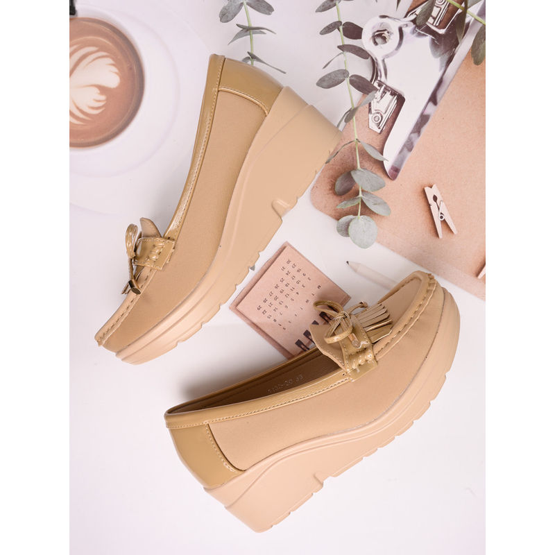 Jove Women Beige Solid Wedge Heel Loafers (EURO 40)
