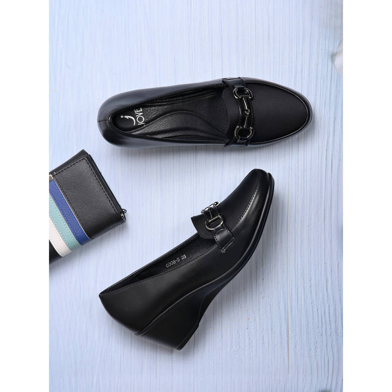Jove Women Black Solid Loafers (EURO 36)
