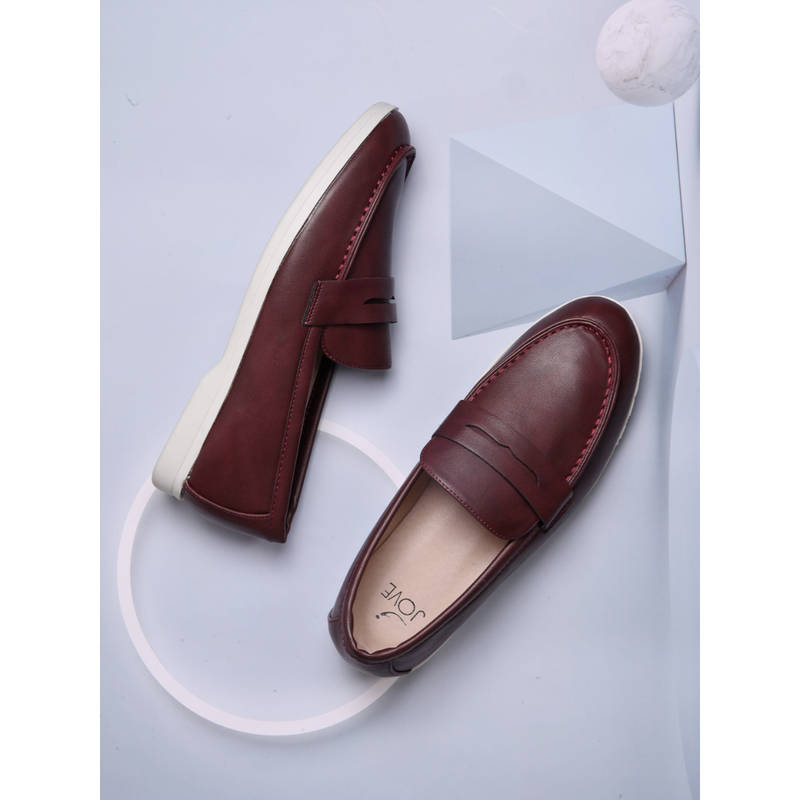Jove Women Maroon Solid Loafers (EURO 36)
