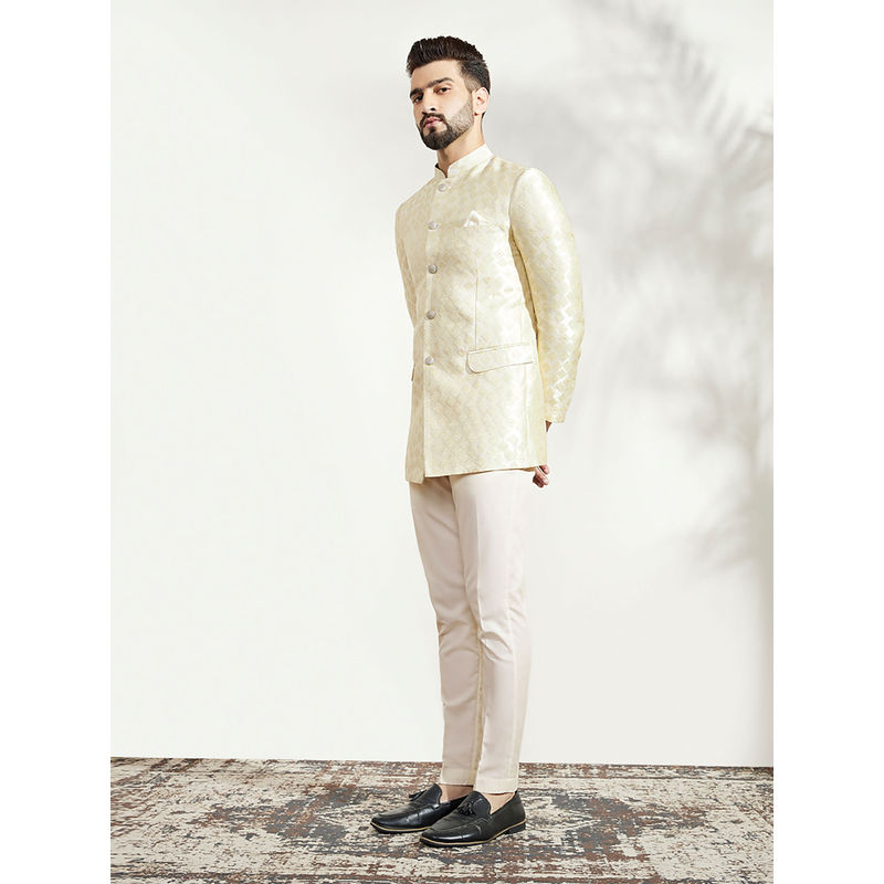 KISAH Men Off-White Textured Silk Blend Jacquard Jodhpuri Bandhgala with Geometric Pattern (38)